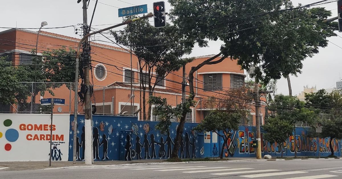 Escola estadual do Cambuci se destaca pela excelência no ensino integral, gestão acolhedora e humanizada