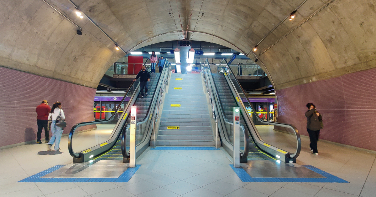 Falha na Linha 5-Lilás lota estações e afeta passageiros da Vila Mariana nesta quarta