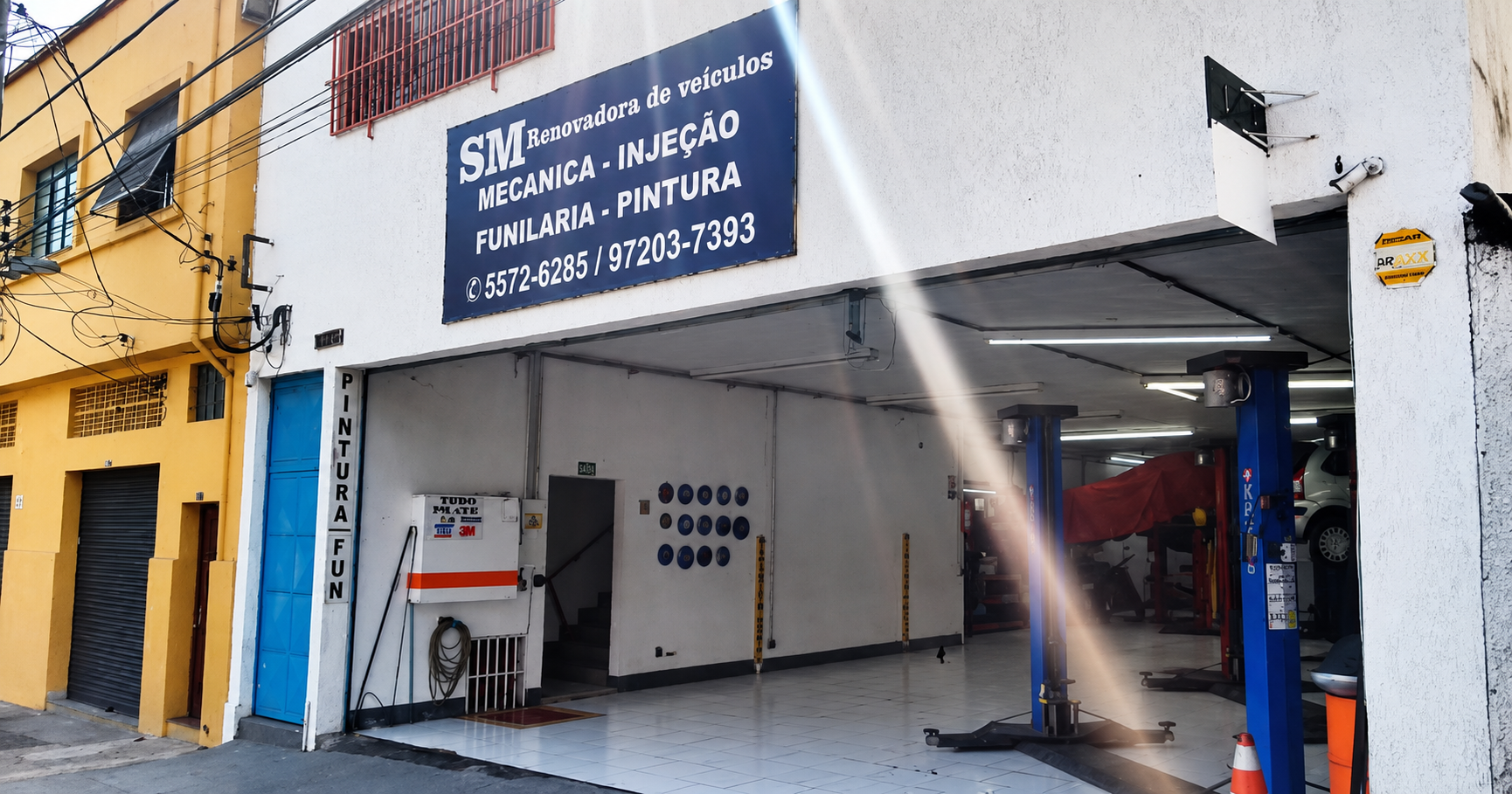 Fachada da SM Renovadora de Veículos no Cambuci